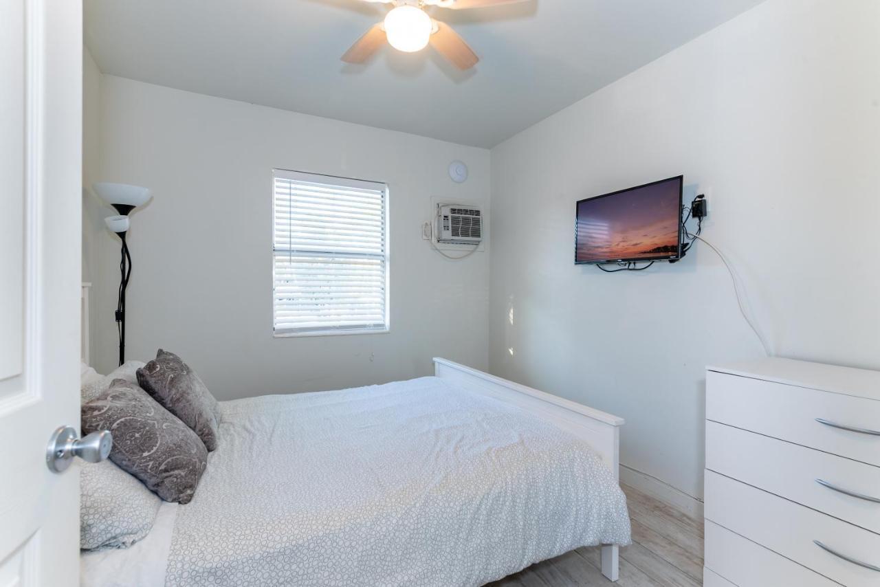 Modern Riverview Apartments Fort Lauderdale Luaran gambar